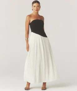 Online Six Stories Contrast Bandeau Pleated Maxi Dress - Mono