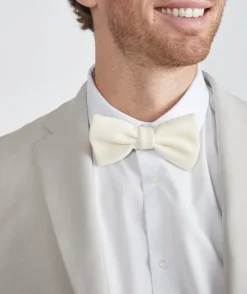 Outlet Six Stories Men's Crepe Bow Tie