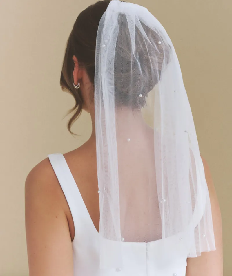 New Six Stories Pearl Tulle Veil