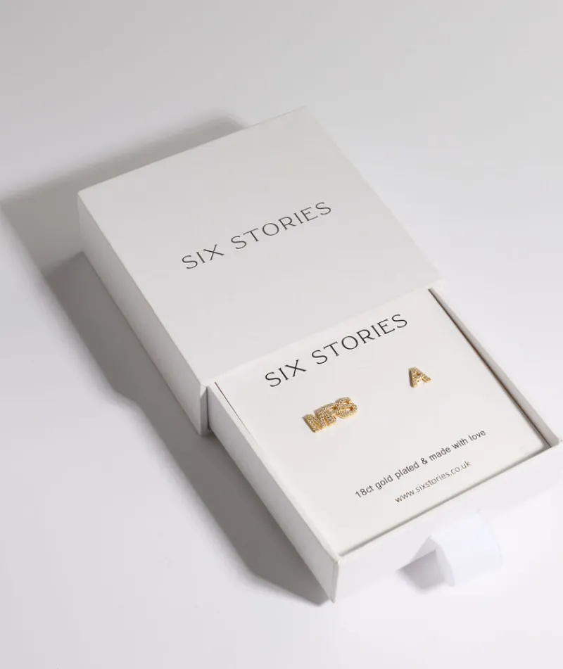 Outlet Six Stories Personalised Mrs Earrings - Gold