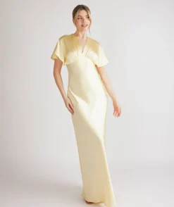 Discount Six Stories Plunge Batwing Satin Bridesmaid Dress - Butter Lemon