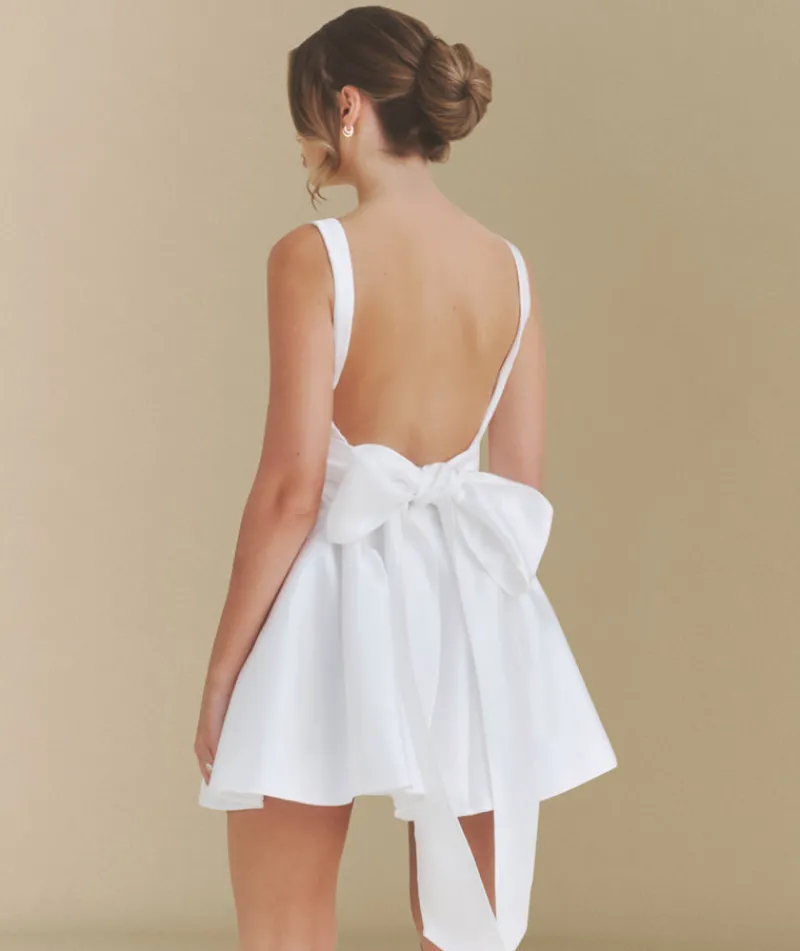 New Six Stories Satin Bow Back Pleated Skirt Mini Dress - White