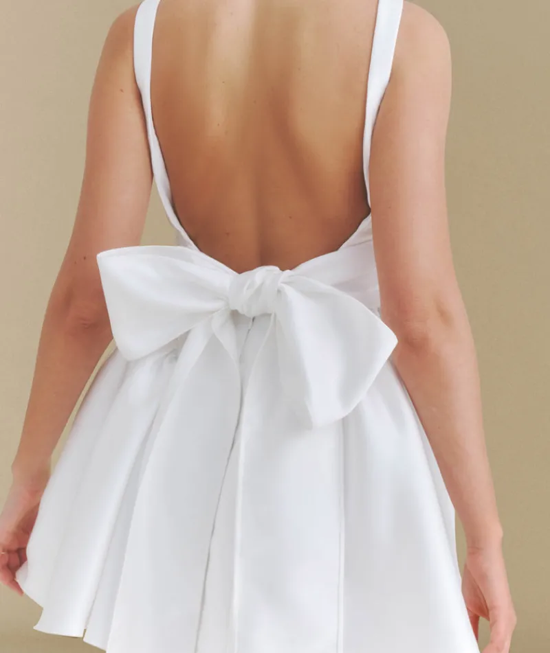 New Six Stories Satin Bow Back Pleated Skirt Mini Dress - White