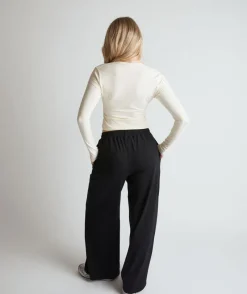 New Six Stories Soft Long Sleeve Top - Buttermilk Cannoli Cream