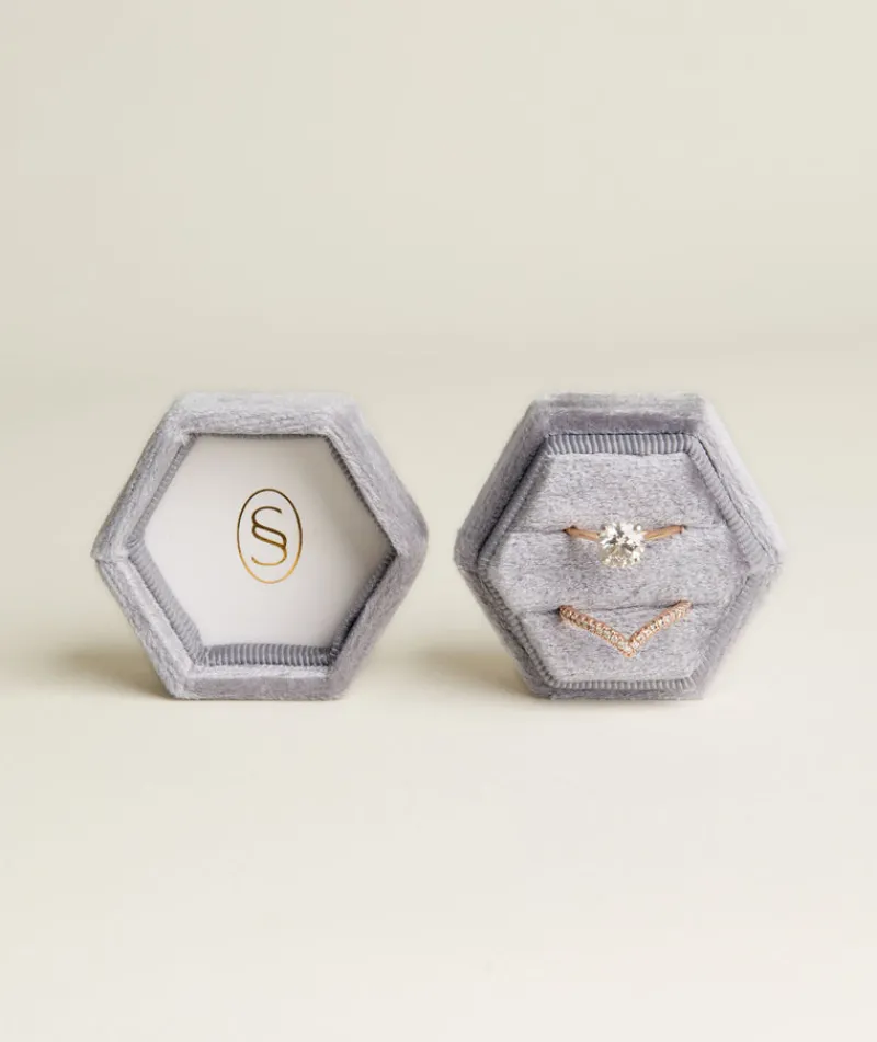Discount Six Stories Velvet Ring Box