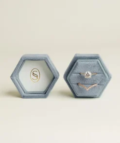 Discount Six Stories Velvet Ring Box