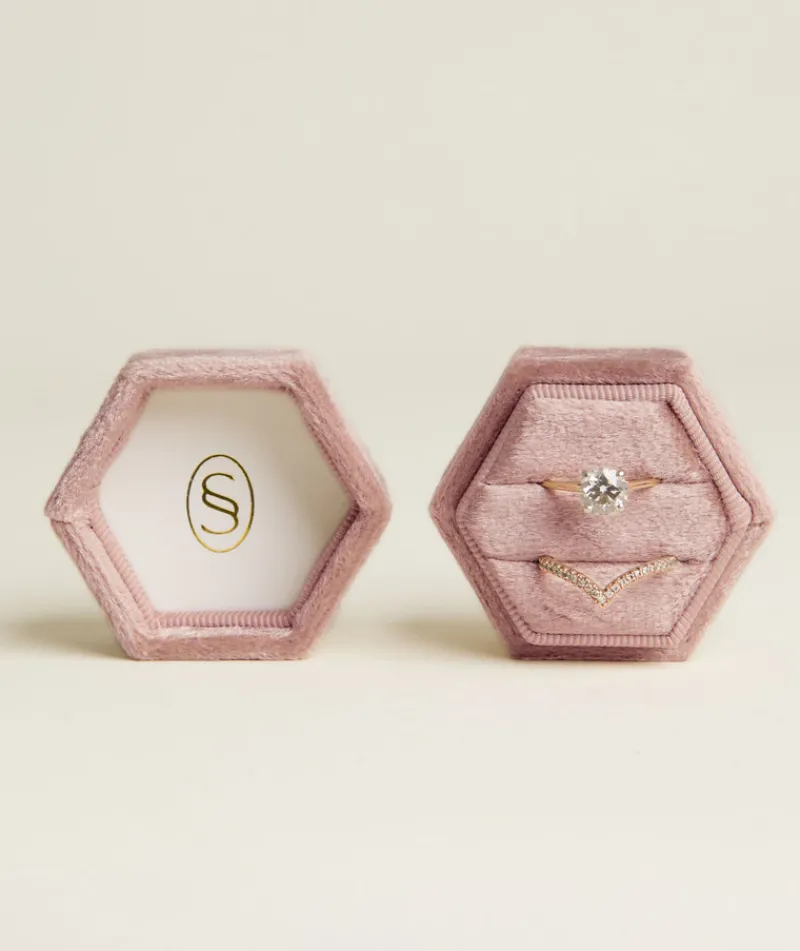 Discount Six Stories Velvet Ring Box