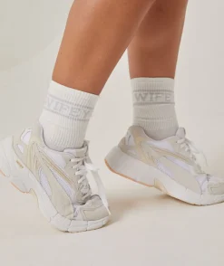 New Six Stories Wifey Socks - Silver