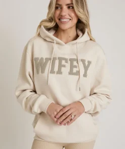 Discount Six Stories Wifey Teddy Hoodie - Champagne